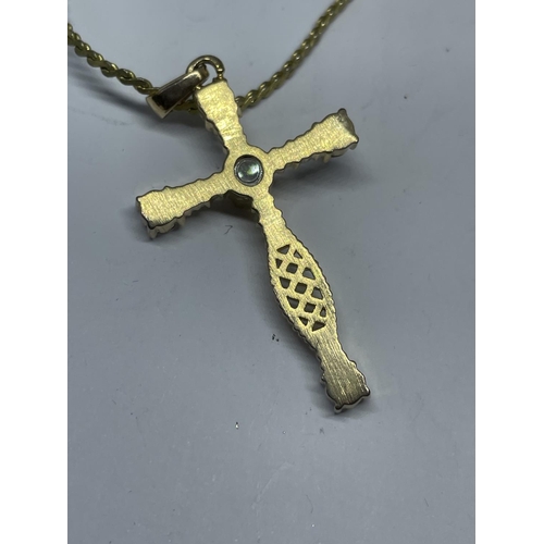 570 - A SWAROVSKI CROSS CRYSTAL NECKLACE