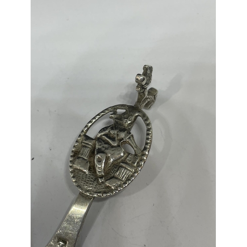 590 - A SILVER CONTINENTAL SPOON