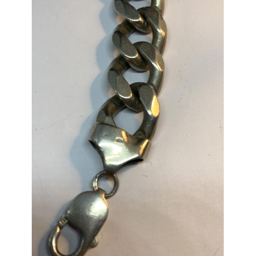 682 - A VERY HEAVY SILVER FLAT LINK WRIST CHAIN