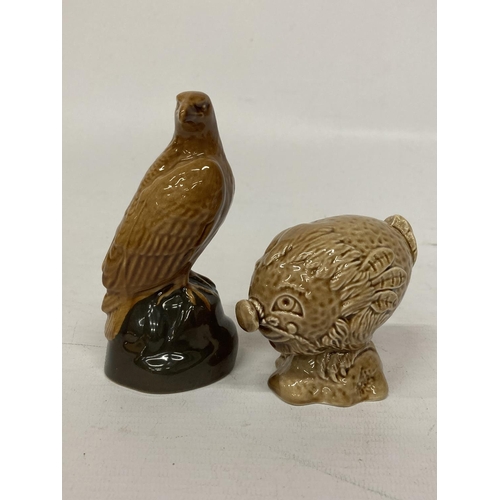 720 - A BESWICK BENEAGLES SCOTCH WHISKEY MINIATURE EAGLE TOGETHER WITH A FLYING HAGGIS MINIATURE