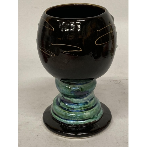 731 - AN ANITA HARRIS HAND PAINTED AND SIGNED IN GOLD DRAGON GOBLET