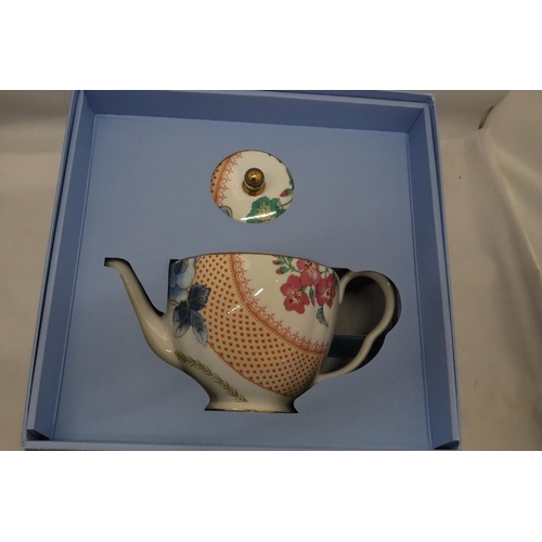 944 - A BOXED WEDGWOOD TEAPOT BUTTERFLY BLOOM