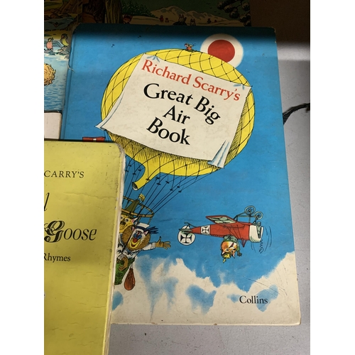 1135 - A QUANTITY OF VINTAGE BOOKS TO INCLUDE RUPERT THE BEAR