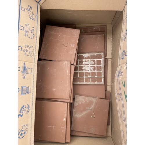 1810 - A PALLET OF VARIOUS BATHROOM/KITCHEN TILES