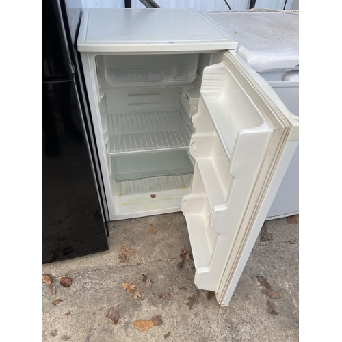 2366 - A WHITE LG UNDERCOUNTER FRIDGE