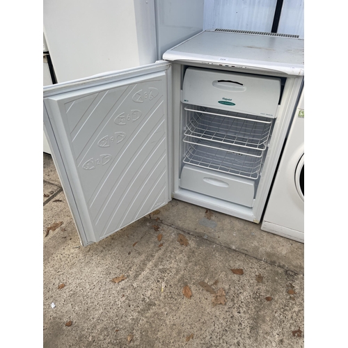 2376 - A WHITE HOTPOINT UNDERCOUNTER FREEZER