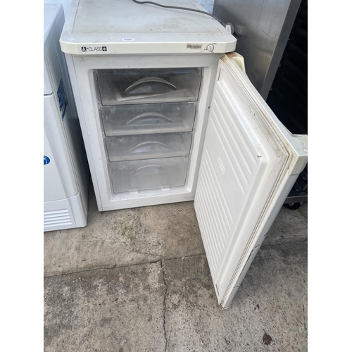 2382 - A WHITE INDESIT UNDERCOUNTER FREEZER