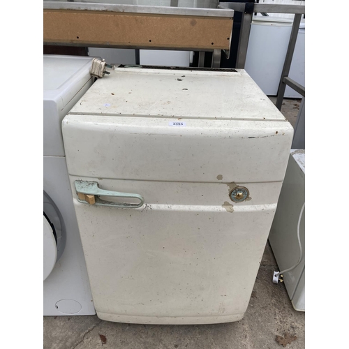 2485 - A VINTAGE STYLE ELECTROLUX FRIDGE