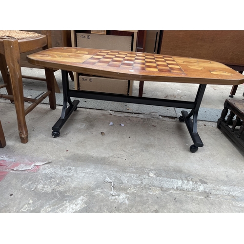 2538 - A RETRO TEAK COFFEE/GAMES TABLE WITH INLAID DRAUGHTS BOARD AND CARD SUITS