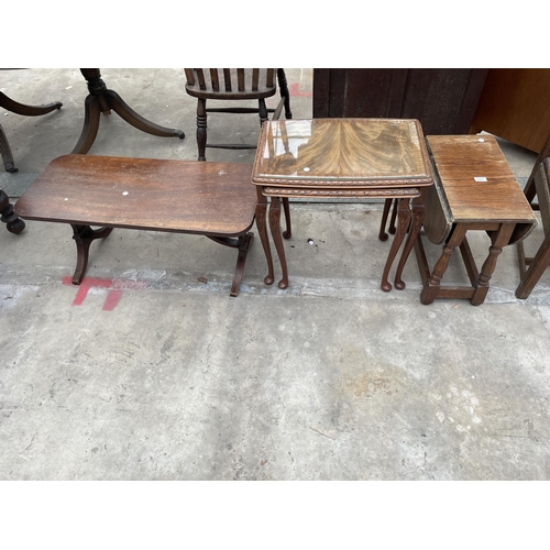 2541 - A NEST OF TWO MAHOGANY TABLES, SMALL OAK DROP-LEAF TABLE AND MAHOGANY COFFEE TABLE