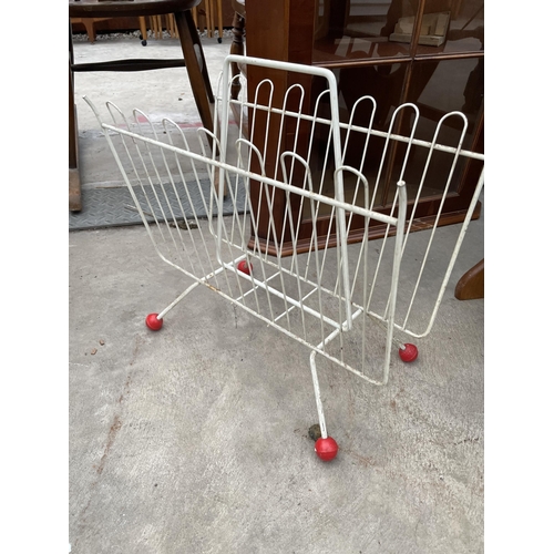 2598 - A YEW WOOD CORNER CUPBOARD, 1970'S METAL MAGAZINE RACK AND MAGAZINE RACK/TABLE