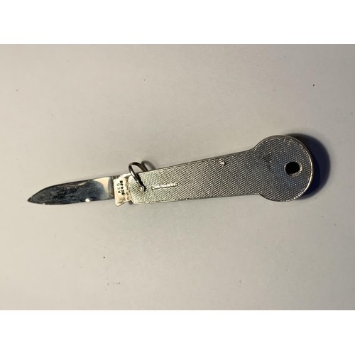 51 - A HALLMARKED LONDON SILVER POCKET KNIFE WITH ONE STAINLES STEEL BLADE