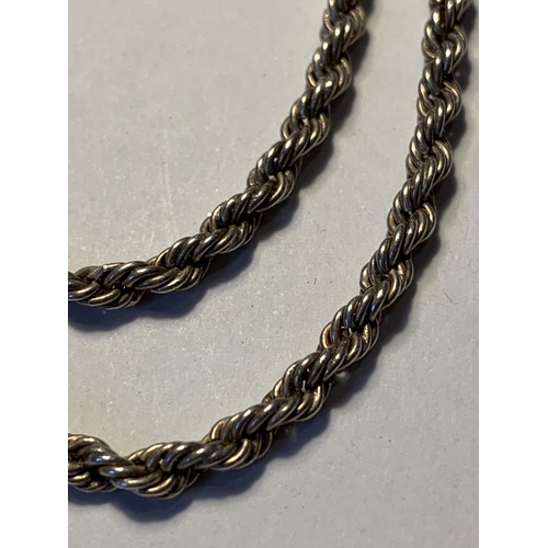 560 - A SILVER ROPE CHAIN NECKLACE LENGTH 24