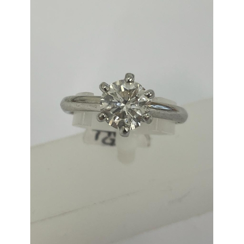 504 - A DIAMOND SOLITAIRE PLATINUM RING - APPROX 1.3 CARAT  SIX CLAW SET DIAMOND, APPROX GRADE G/H COLOUR,... 