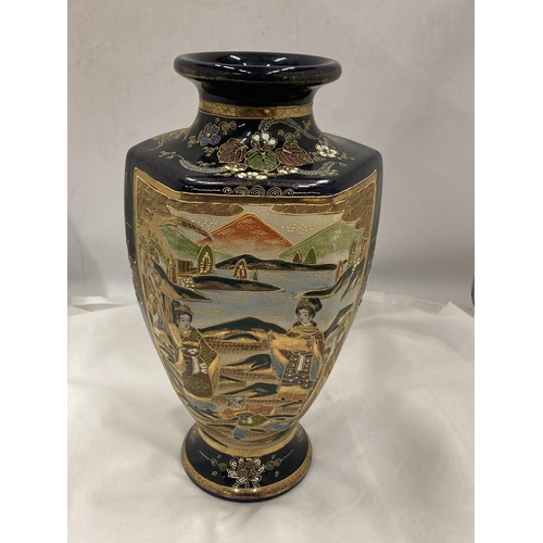 13 - AN ORIENTAL SATSUMA VASE WITH MARKS TO THE BASE 30 CM TALL