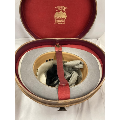 7 - A VINTAGE WOODROW PICCADILLY LONDON GREY TOP HAT AND GLOVES IN A ROBERT HEATH LEATHER HAT BOX