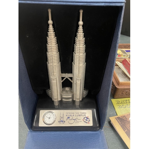 189 - A BOXED MODEL OF 'PETRONAS TWIN TOWERS', KUALA LUMPUR