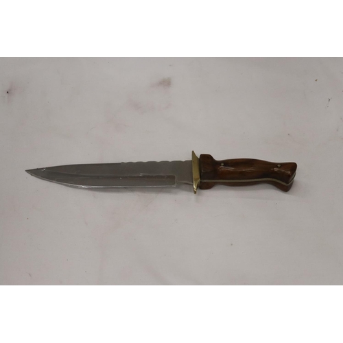 263 - A HANDMADE DAGGER WITH WOODEN HANDLE