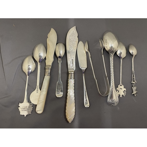 28 - TEN PIECES OF VARIOUS MARKED SILVER ITEMS TO INCLUDE NIPS, FORKS, SPOONS AND KNIVES