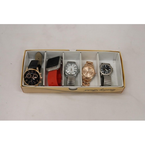 281 - FIVE ASSORTED WRISTWATCHES