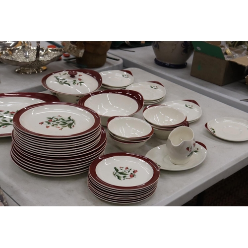 283 - A QUANTITY OF WEDGWOOD 'MAYFIELD DINNER WARE TO INCLUDE VARIOUS SIZES OF PLATES, SERVING BOWLS, DESS... 