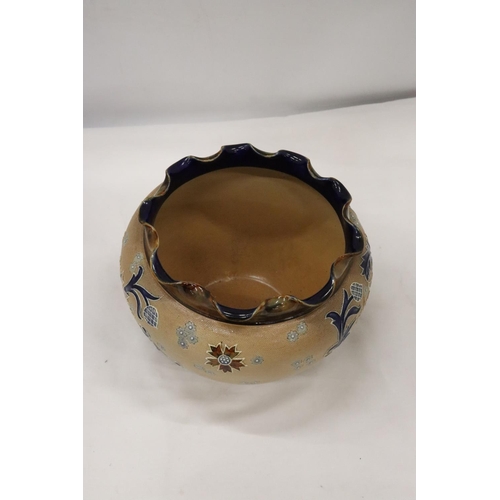 299 - A VINTAGE ROYAL DOULTON SLATERS STONEWARE PLANTER, HEIGHT 18CM, DIAMETER 19CM