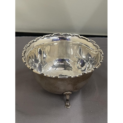 32 - A HALLMARKED BIRMINGHAM SILVER THREE FOOTED DISH GROSS WEIGHT 60.6 GRAMS