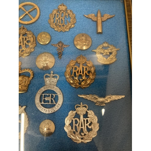 370 - A FRAMED COLLECTION OF RAF BADGES