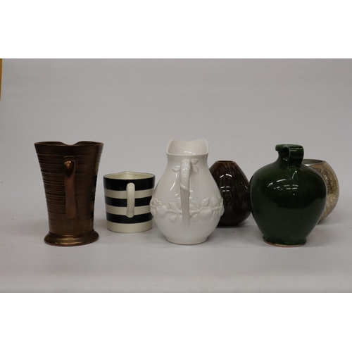 488 - A QUATITY OF LARGE CERAMICS TO INCLUDE JUGS AND VASES