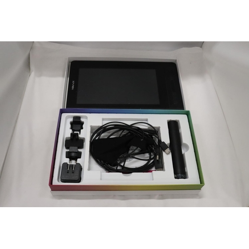 499 - AN ARTIST 12 XP-PEN 11.6 SCREEN TABLET WITH CHARGER AND ACCESSORIES