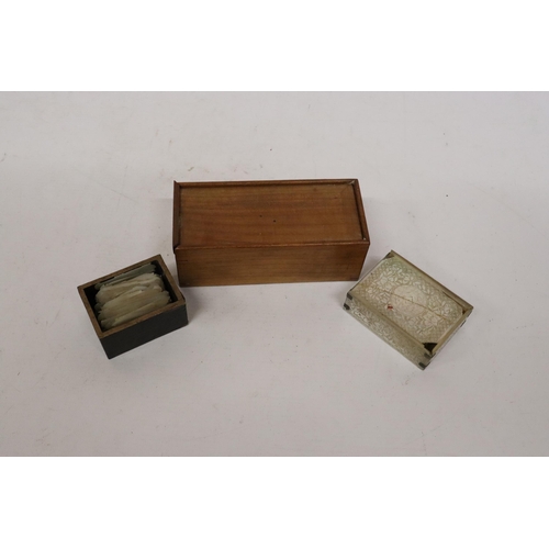 63 - A CHINESE 19TH CENTURY MOTHER OF PEARL BOX CONTAINING GAMING COUNTERS, TWO FURTHER BOXES OF MOTHER O... 