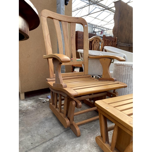 2690 - A MODERN FORWARD SLIDE SLATTED ROCKING CHAIR AND MATCHING STOOL