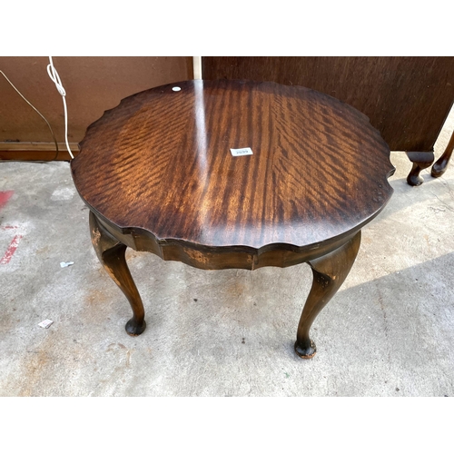 2699 - A MID 20TH CENTURY MAHOGANY COFFEE TABLE ON CABRIOLE LEGS, 24