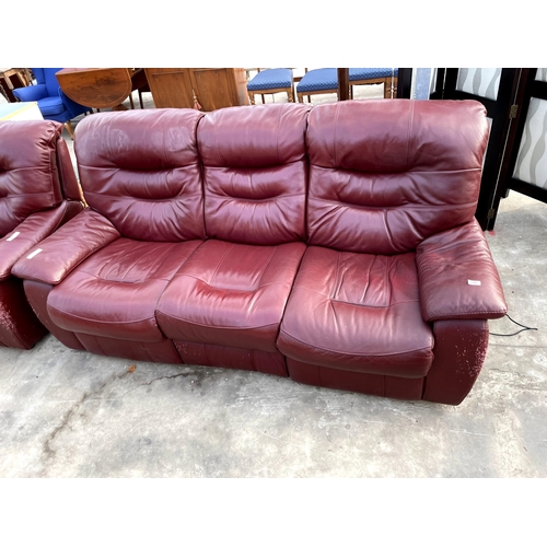 2701 - A MODERN LEATHER THREE SEATER RECLINER