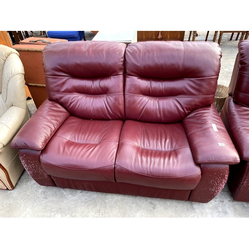 2702 - A MODERN LEATHER TWO SEATER SETTEE