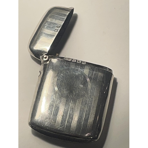 59 - A HALLMARKED BIRMINGHAM SILVER VESTA CASE