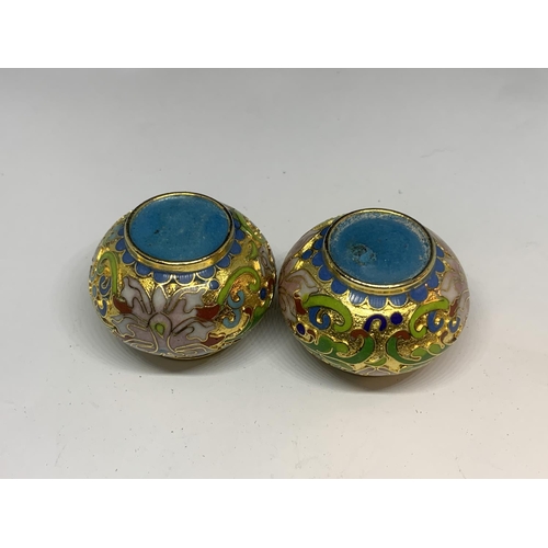 140A - A PAIR OF MINIATURE CLOISONNE VASES