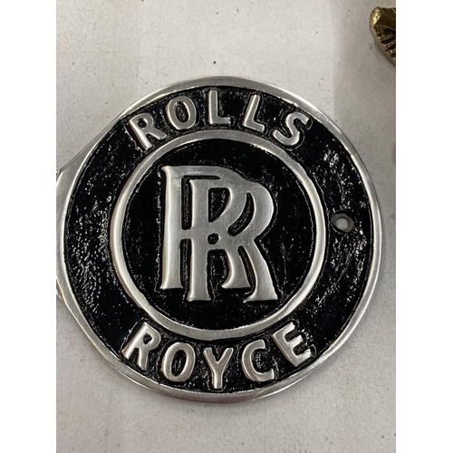 142A - A CHROME ROLLS ROYCE KEY HOOK