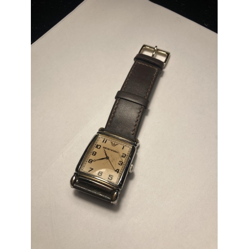 582 - A FASHION WRIST WATCH SEEN WORKING BUT NO WARRANTY