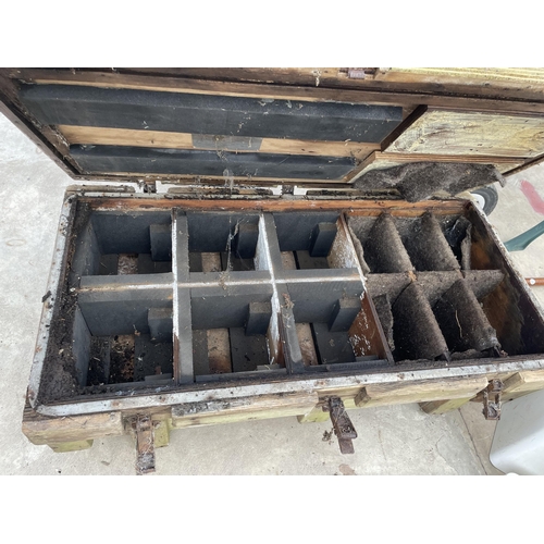 1767 - A LARGE VINTAGE WOODEN MULTISECTION STORAGE BOX - VENDOR BELIEVES POSSIBLY FROM A TANK