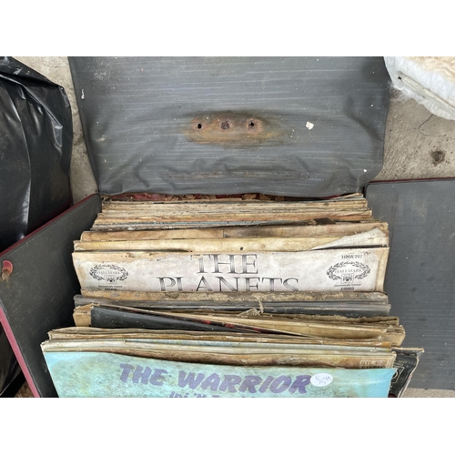 1775 - AN ASSORTMENT OF VINTAGE LP RECORDS