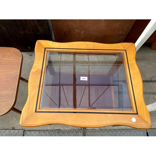 2806 - A RETRO TEAK COFFEE TABLE AND  MODERN LAMP TABLE WITH INSET GLASS TOP