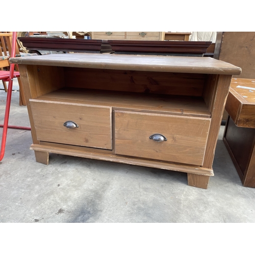 2870 - A RETRO HARDWOOD COFFEE TABLE WITH SINGLE DRAWER, 49 X 25