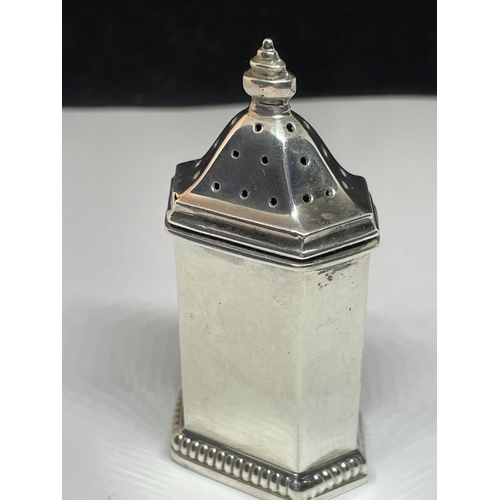 94 - A HALLMARKED CHESTER SILVER HEXAGONAL PEPPER POT