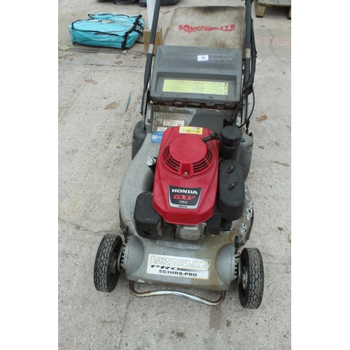 10 - HONDA GXV ROLLER LAWN MOWER IN WORKING ORDER -NO VAT