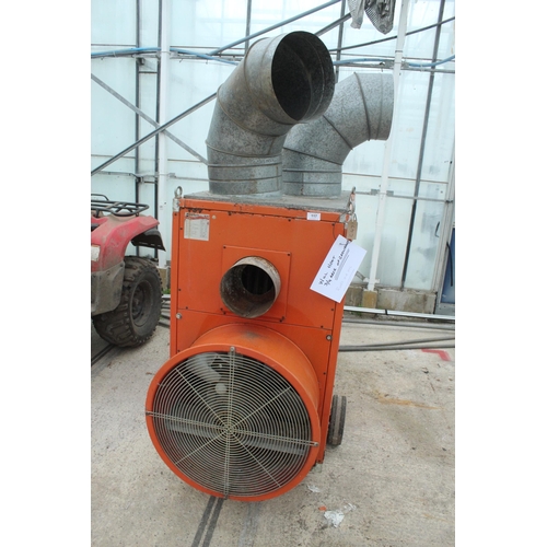 117 - ARCOTHERM HEATER TO HEAT 3/4 ACRE GREENHOUSE, WORKING ORDER , RUNS ON OIL AND REQUIRES SERVICE  NO V... 