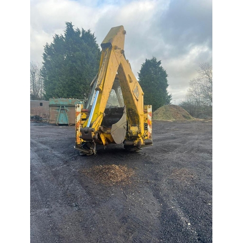 202 - JCB 3C GOOD RUNNER. LEYLAND ENGINE, ONE OF THE LAST MADE 3 GEAR LEVERS,   MOSTLY USED WITH FRONT SHO... 