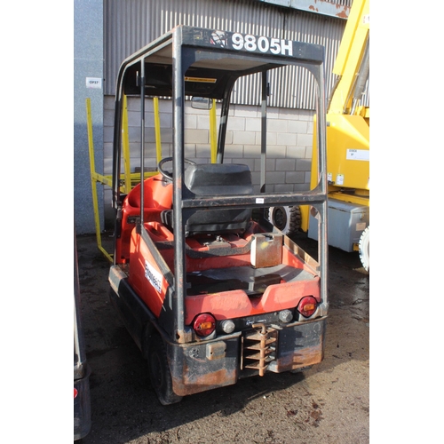 206 - LINDE P60 TOW TRACTOR 48V 6 TONNE CAPACITY + VAT