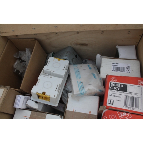 573 - 3 BOXES OF ASSORTED ELECTRICAL ITEMS  NO VAT