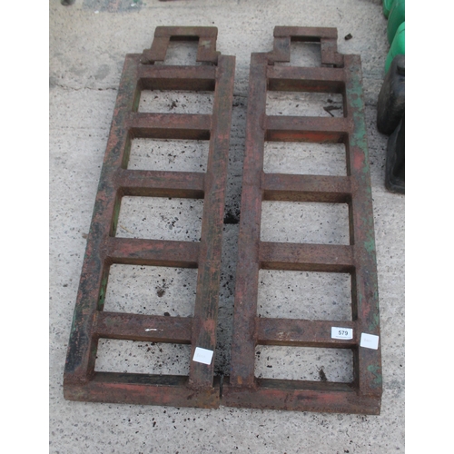 579 - SET OF STEEL RAMPS  NO VAT